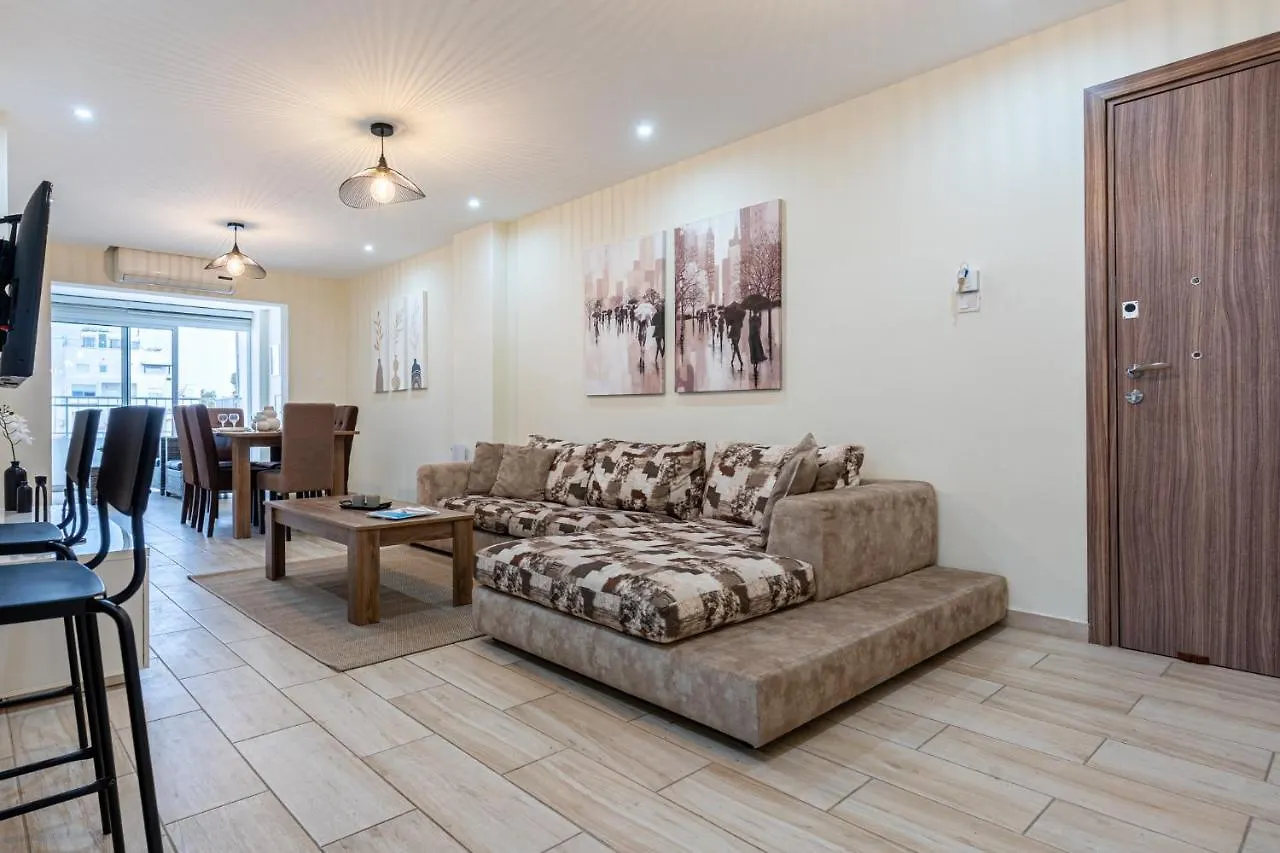 Celeste 3-Bedroom Apartment In Larnaca