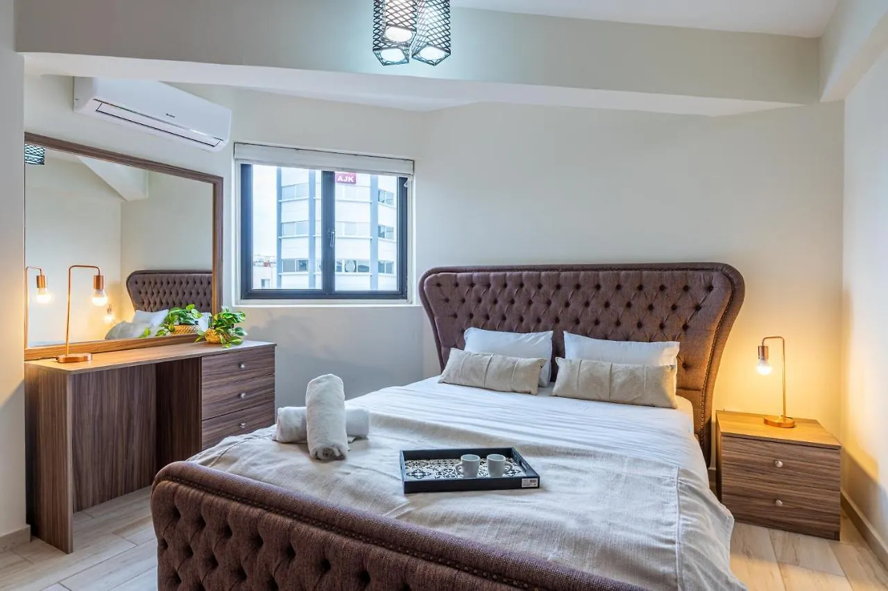 Celeste 3-Bedroom Apartment In Larnaca 0*,  Cypern